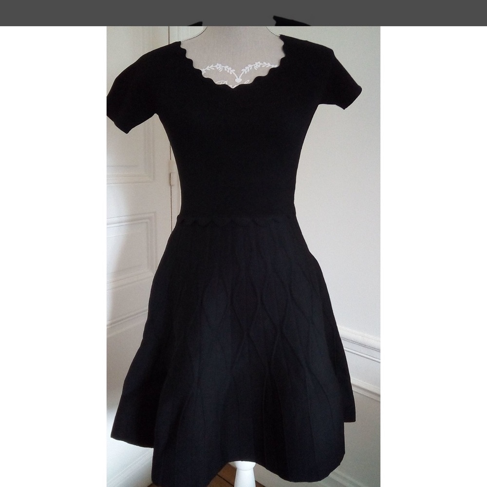 Sandro Black Fit and Flare Mini Dress V-neck Sleeveless